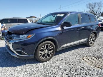  Salvage Mitsubishi Outlander