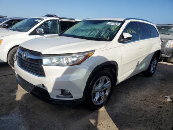  Salvage Toyota Highlander