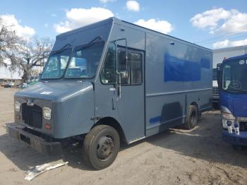  Salvage Freightliner Chassis M