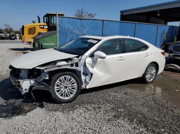  Salvage Lexus Es