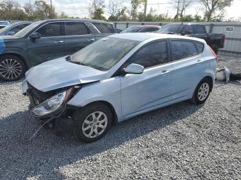  Salvage Hyundai ACCENT