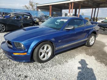  Salvage Ford Mustang