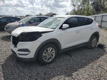  Salvage Hyundai TUCSON