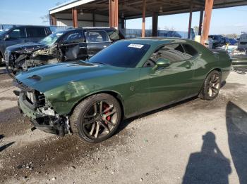  Salvage Dodge Challenger