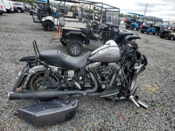  Salvage Harley-Davidson Streetglid