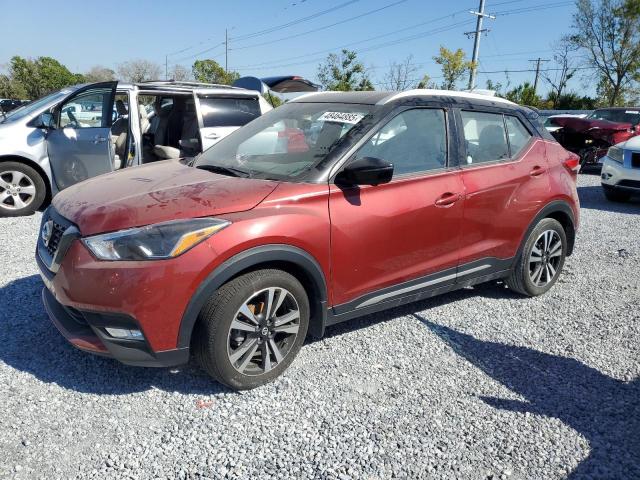  Salvage Nissan Kicks