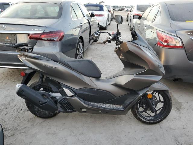  Salvage Honda Pcx