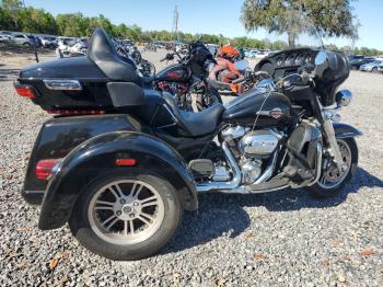  Salvage Harley-Davidson Fl