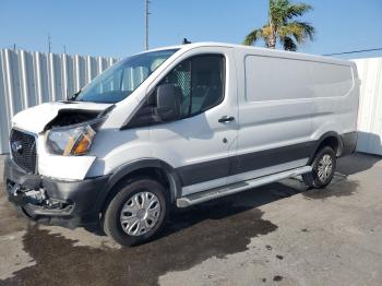  Salvage Ford Transit
