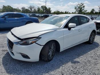  Salvage Mazda 3