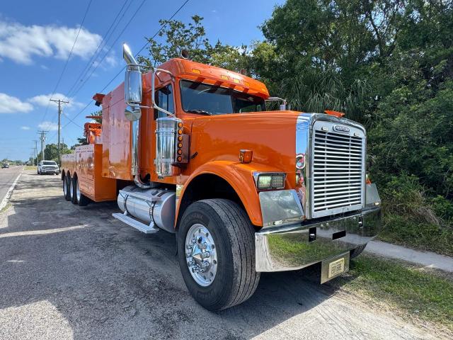  Salvage Freightliner Convention