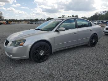  Salvage Nissan Altima