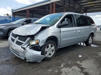  Salvage Dodge Caravan