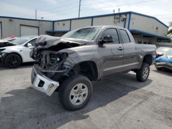  Salvage Toyota Tundra
