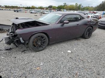 Salvage Dodge Challenger