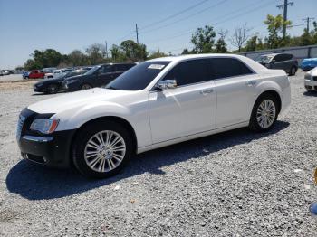  Salvage Chrysler 300