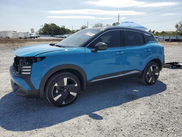  Salvage Nissan Kicks