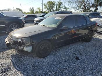  Salvage Saturn L200
