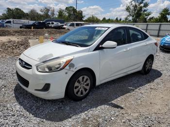  Salvage Hyundai ACCENT