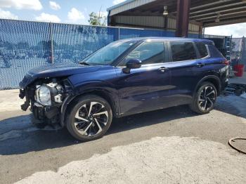  Salvage Mitsubishi Outlander