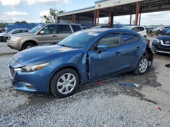  Salvage Mazda 3