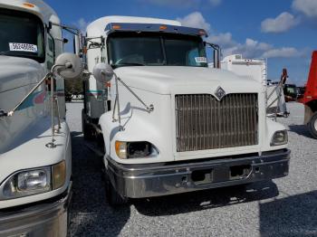  Salvage International 9900i Trac