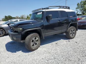  Salvage Toyota FJ Cruiser