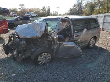  Salvage Dodge Caravan