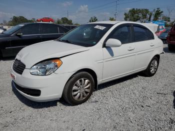 Salvage Hyundai ACCENT