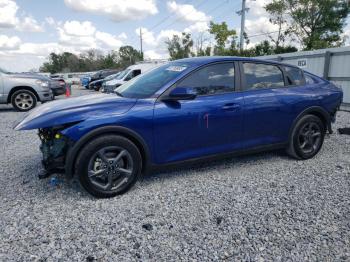  Salvage Kia K4 Lx