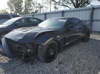  Salvage Ford Mustang