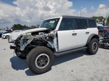  Salvage Ford Bronco