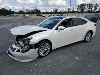  Salvage Lexus Es