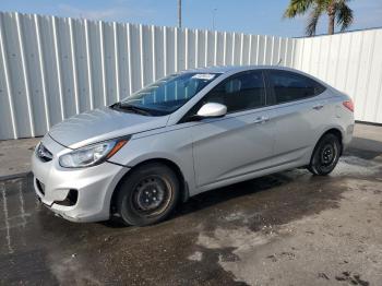  Salvage Hyundai ACCENT