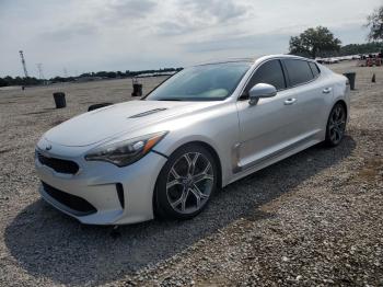  Salvage Kia Stinger