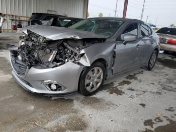  Salvage Mazda 3
