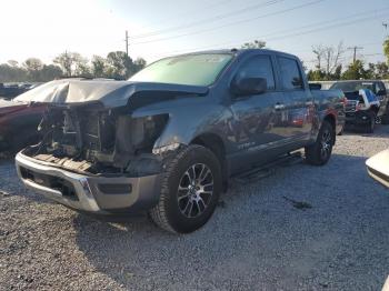  Salvage Nissan Titan