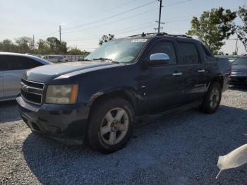  Salvage Chevrolet Avalanche