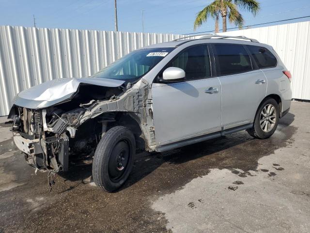  Salvage Nissan Pathfinder