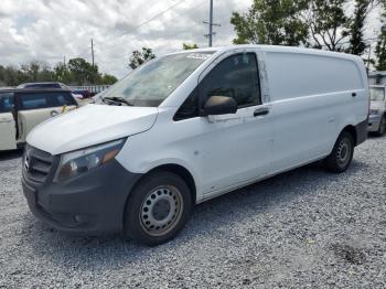  Salvage Mercedes-Benz Metris