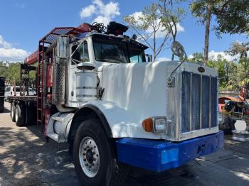  Salvage Peterbilt 357