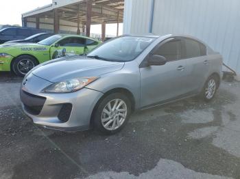  Salvage Mazda 3