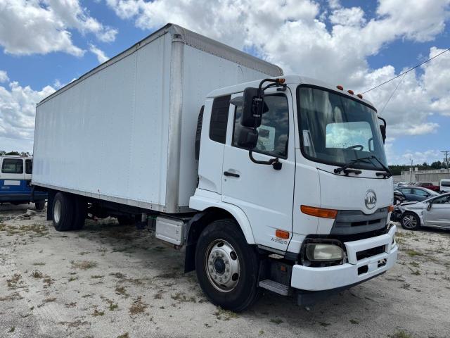  Salvage Nissan Diesel Ud2600