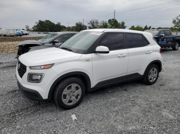  Salvage Hyundai VENUE