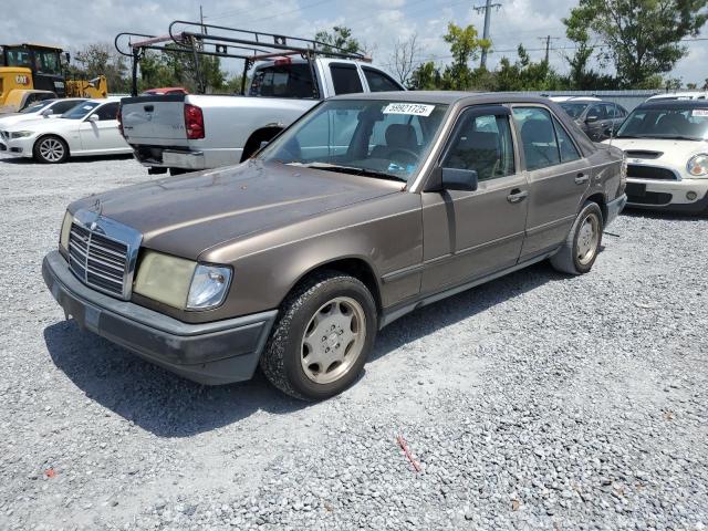  Salvage Mercedes-Benz 260-Class
