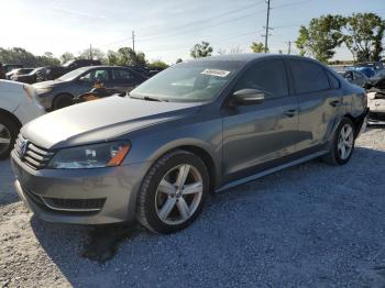  Salvage Volkswagen Passat