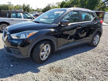  Salvage Nissan Kicks