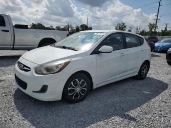  Salvage Hyundai ACCENT