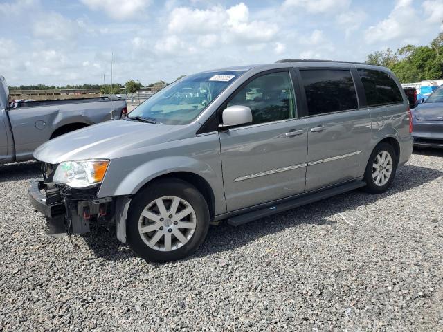  Salvage Chrysler Minivan