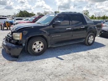  Salvage Chevrolet Avalanche
